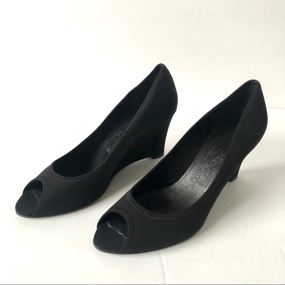 Salvatore Ferragamo Black Fabric Racy Peep Toe Wedge Pumps Size 7B
